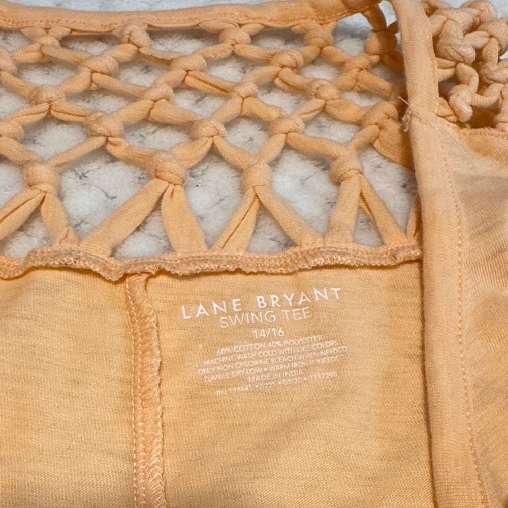 👚 EUC Lane Bryant Crochet Back Tee – Women’s 14/16 – Orange Short Sleeve Top - Picture 5 of 6